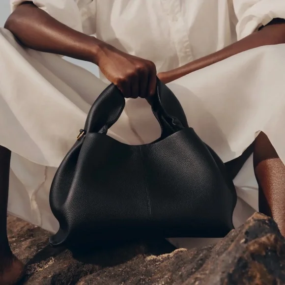 Polene Number 9 Numéro Neuf
EDITION TEXTURED BLACK - Picture 6 of 10